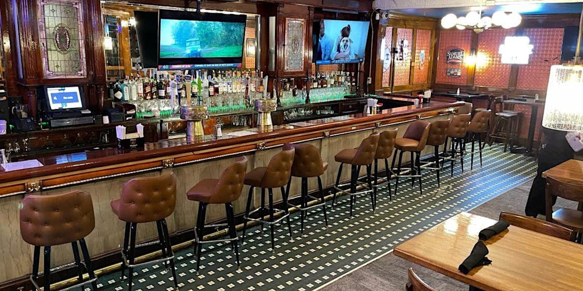 Women's Happy Hour